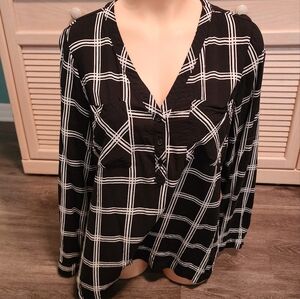 Old Navy blouse